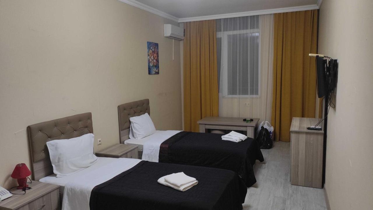Darianna Batumi Hotel Esterno foto