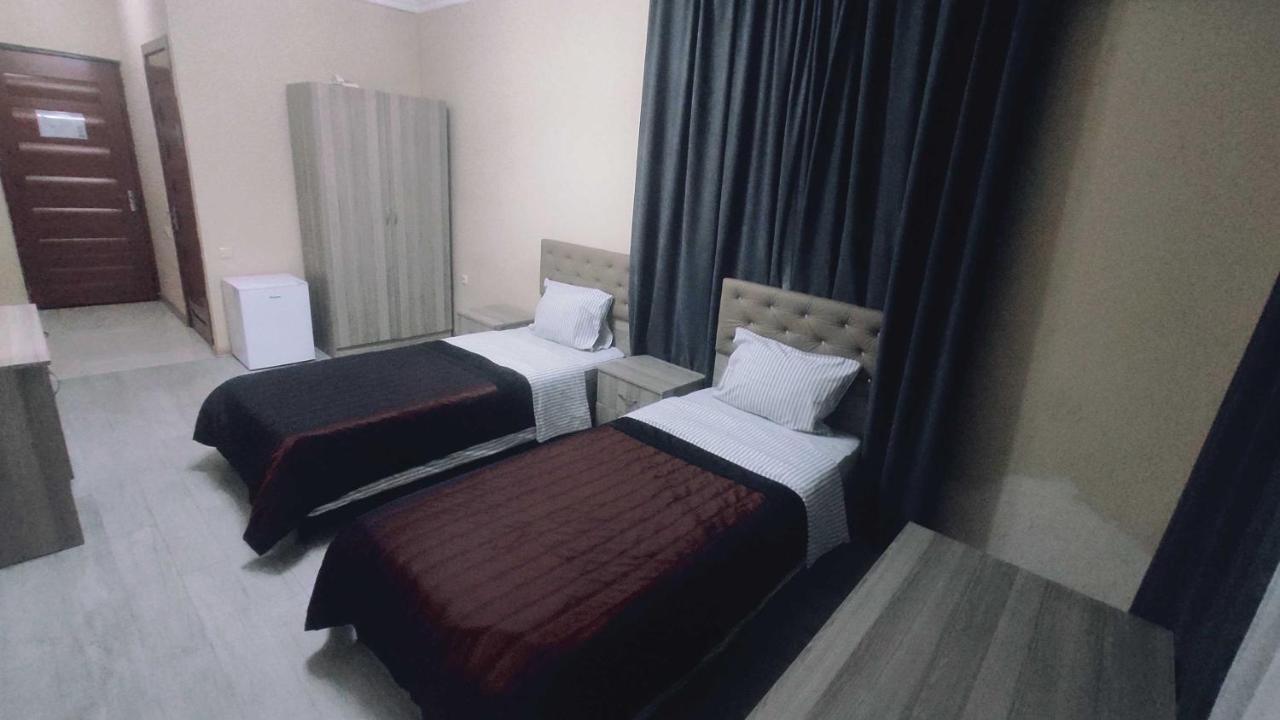 Darianna Batumi Hotel Esterno foto
