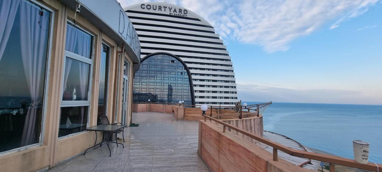 Darianna Batumi Hotel Esterno foto