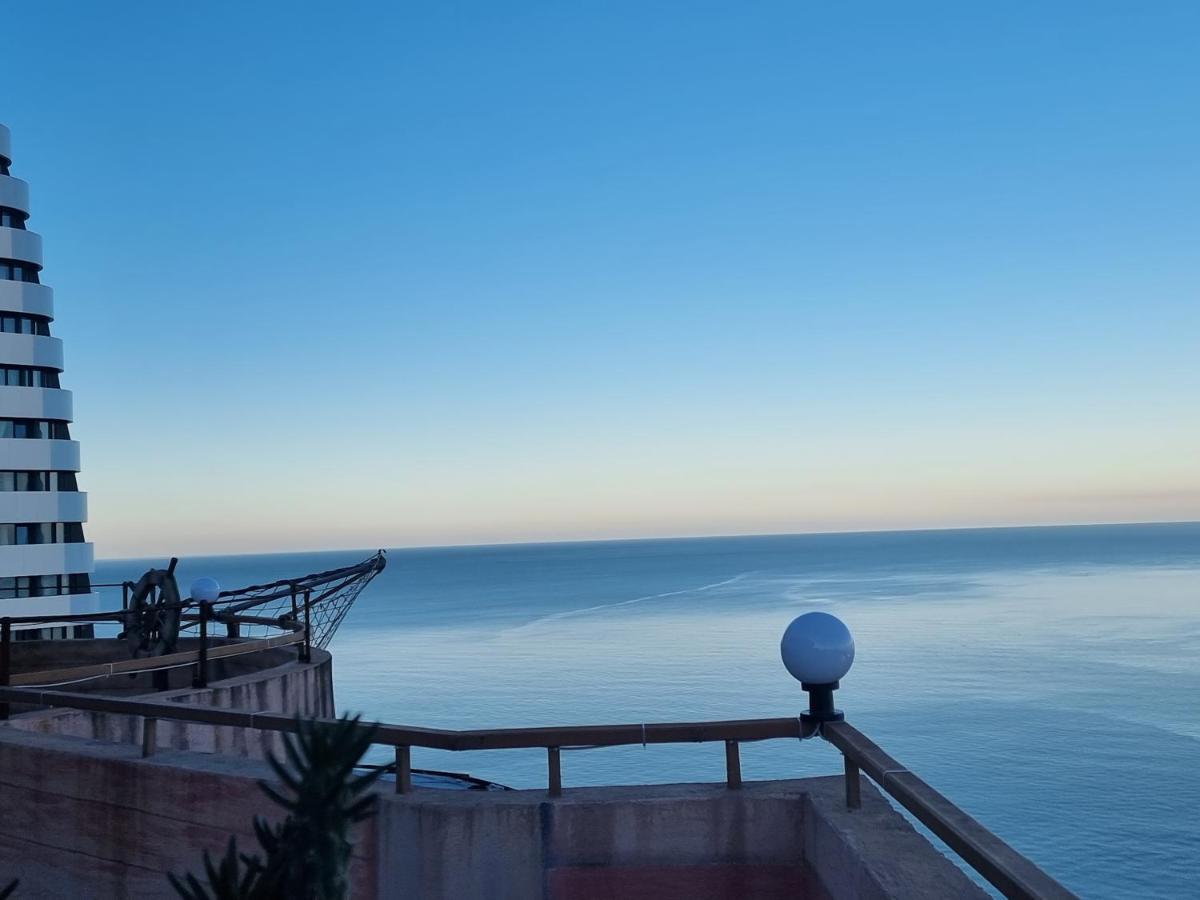 Darianna Batumi Hotel Esterno foto