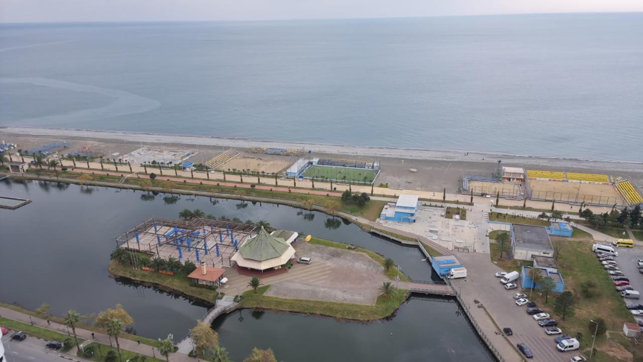 Darianna Batumi Hotel Esterno foto