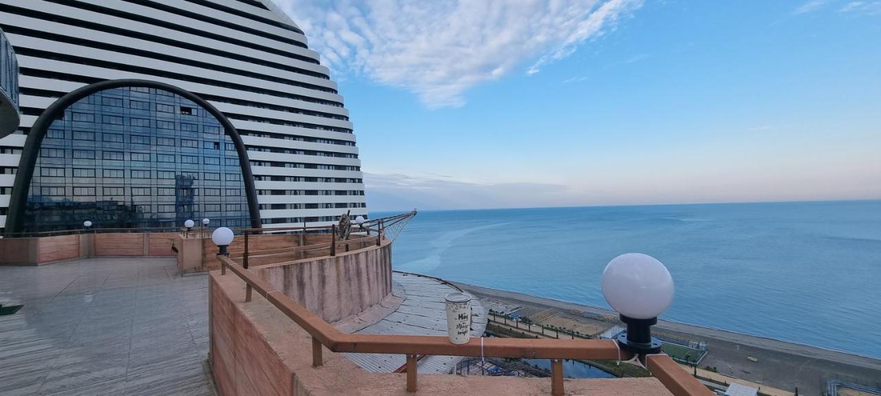 Darianna Batumi Hotel Esterno foto